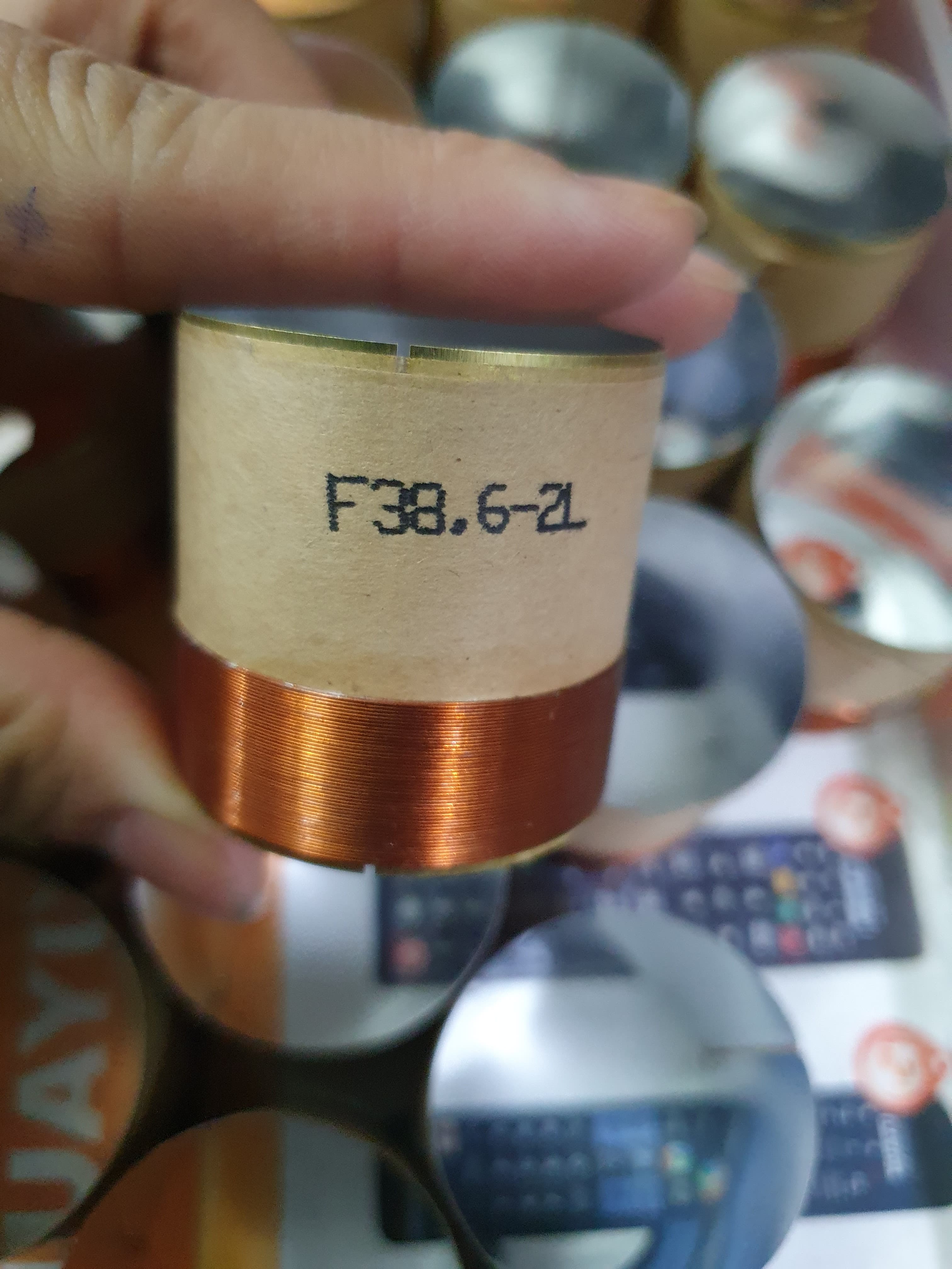 2 chiếc côn loa bát 30 2 lớp cỡ 38.6