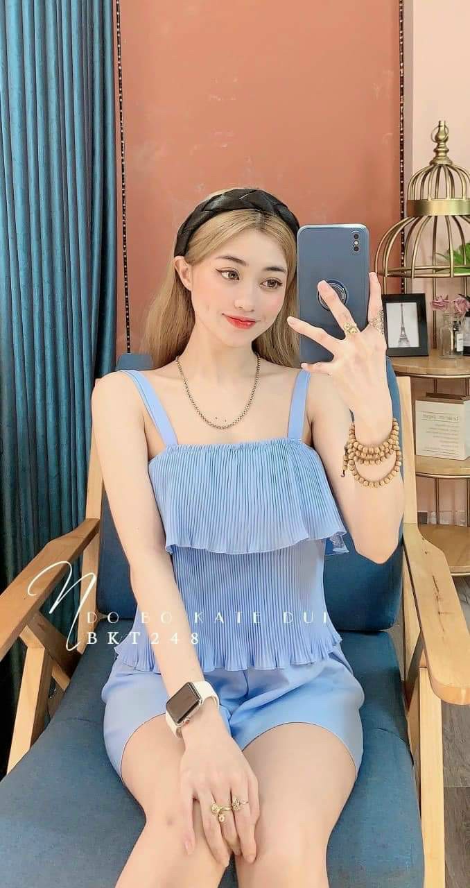 Đồ bộ đùi kate lụa 2 dây mặc nhà dập ly tầng