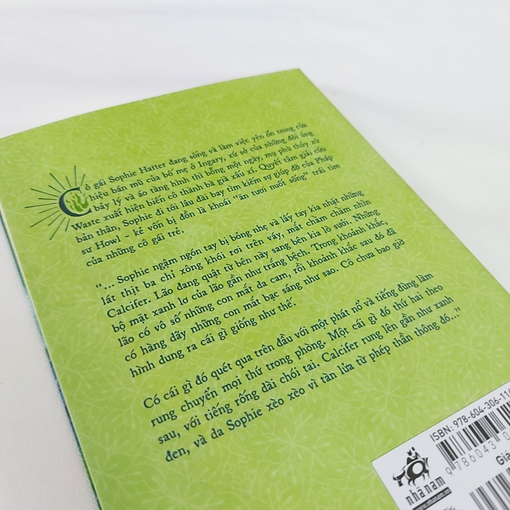 Sách - Lâu đài bay của pháp sư Howl