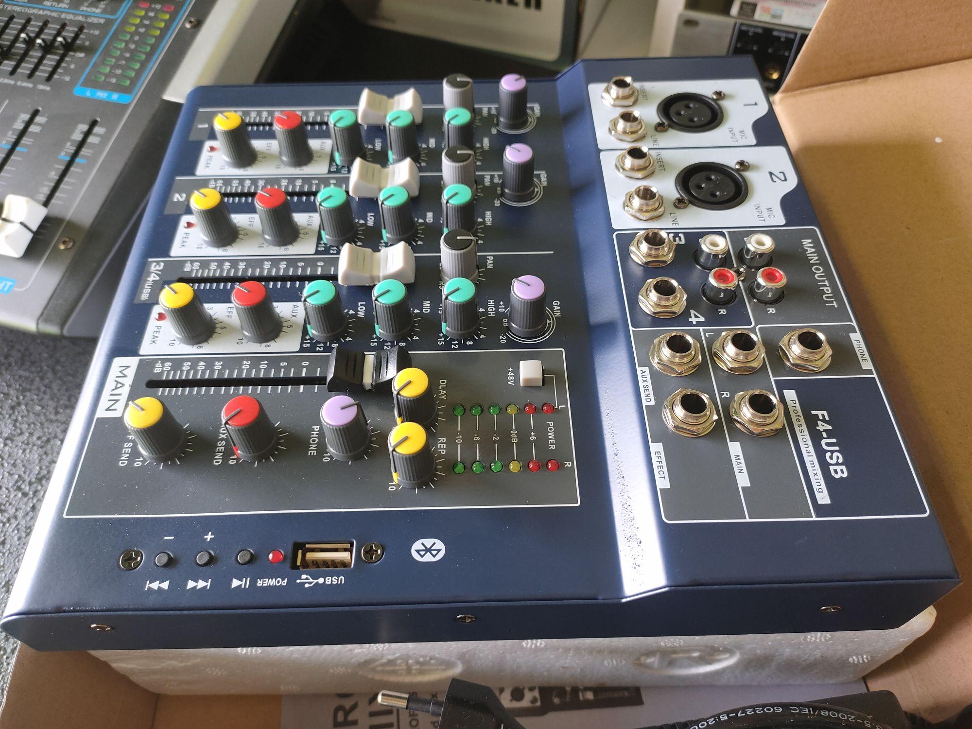 Mixer F4 Có Bluetooth Chuẩn Hàng Loại A