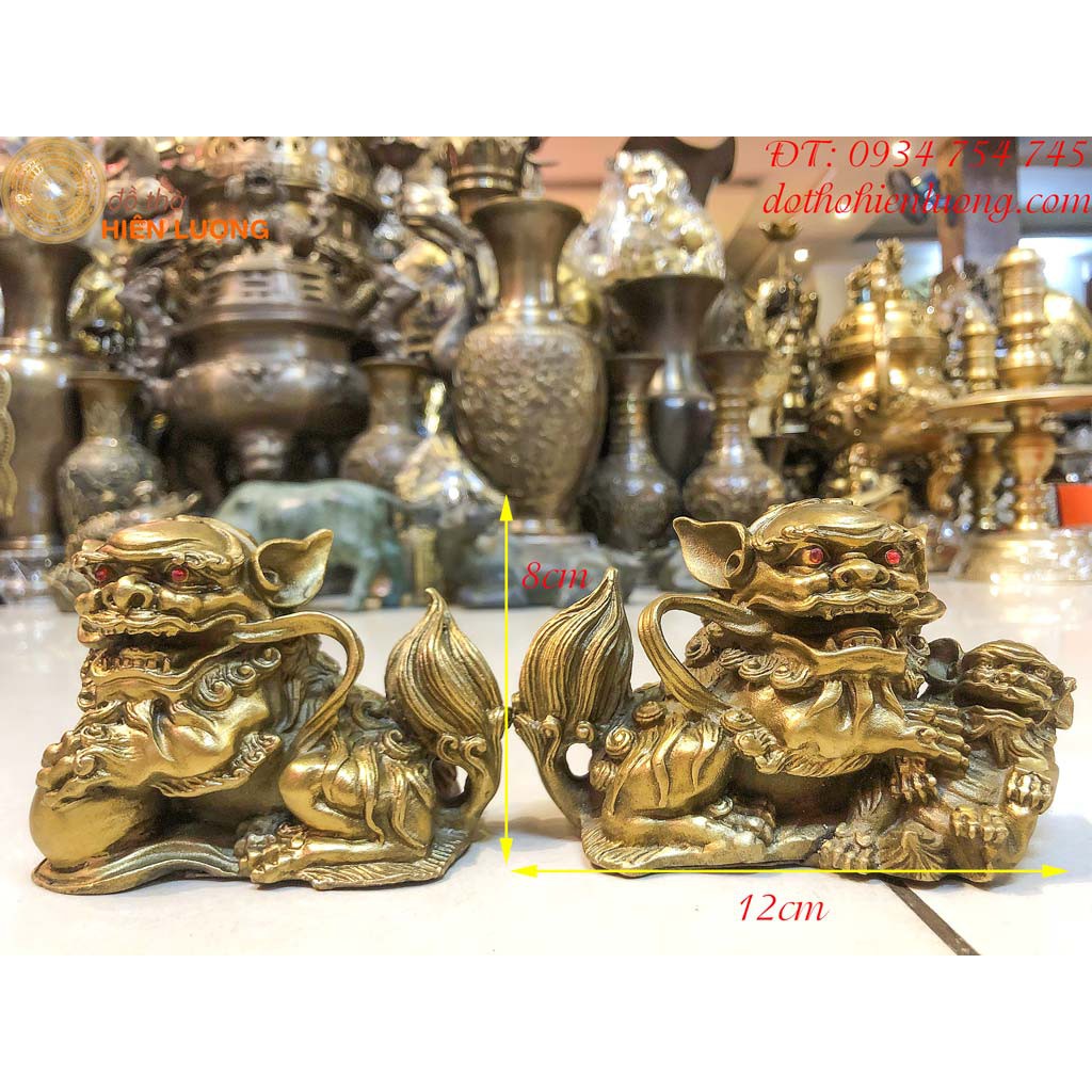Pair of Feng Shui copper holders are 8cm high and 10cm, couples of Feng Shui Bridge, peacock feather