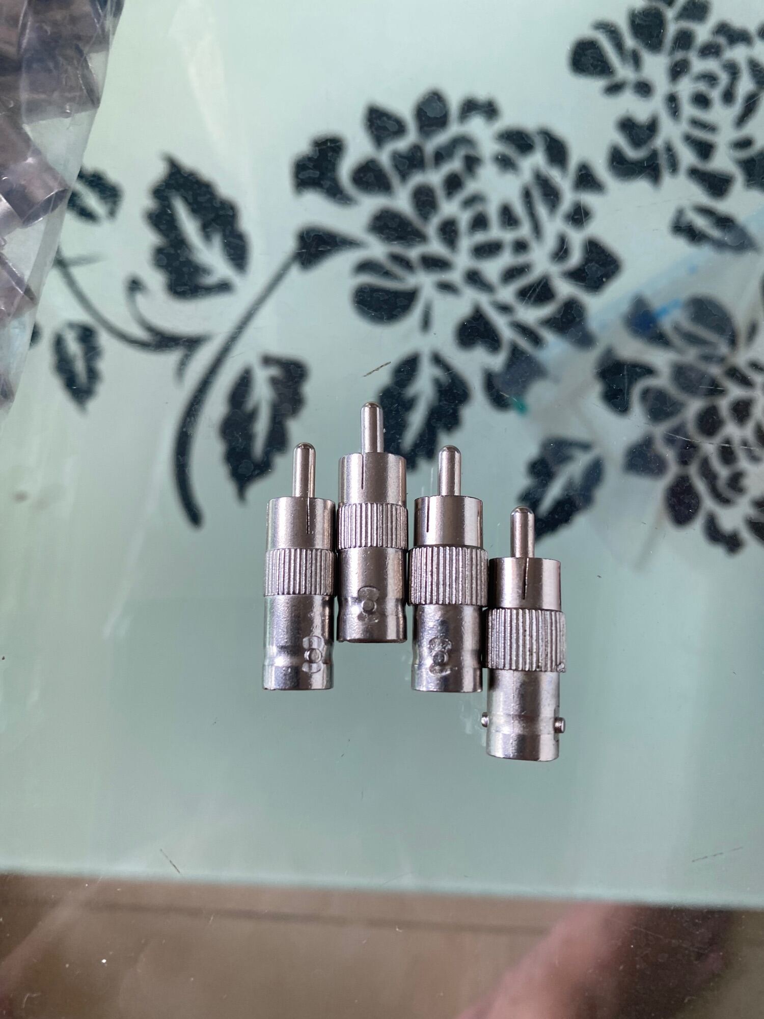Đầu chuyển đổi Bnc sang av