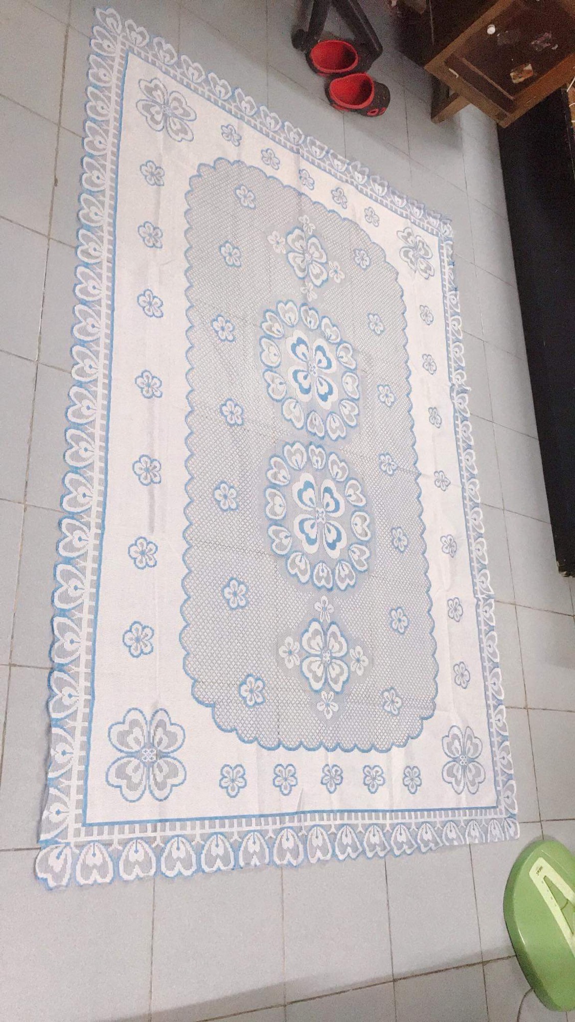 Khăn trải bàn ren hoa 140x200cm - hàng đẹp