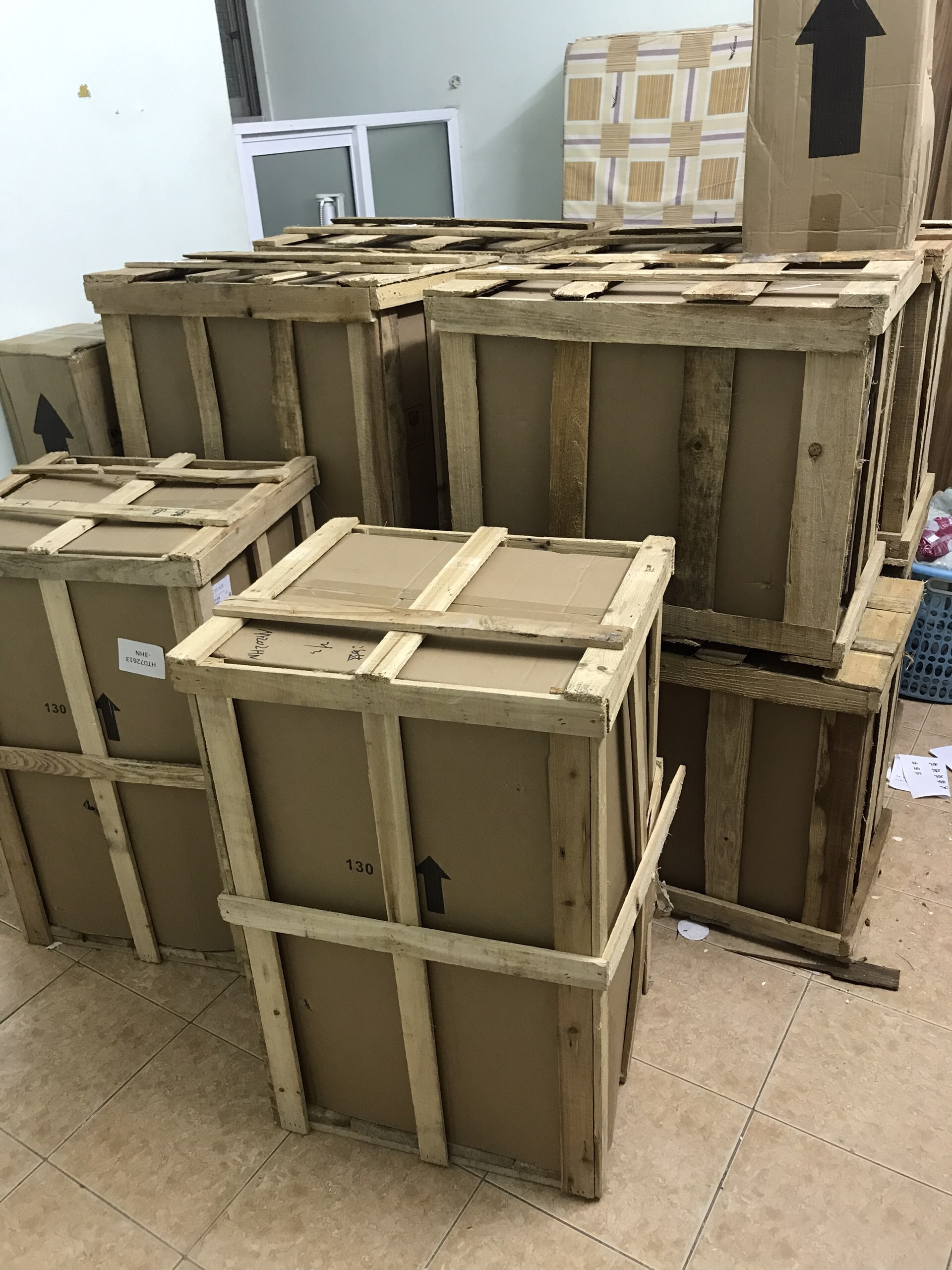 Máy cưa xương heo, xương bò, cắt thịt cá đông lạnh model J130, công suất 750W, tặng kèm 02 lưỡi cưa chính hãng