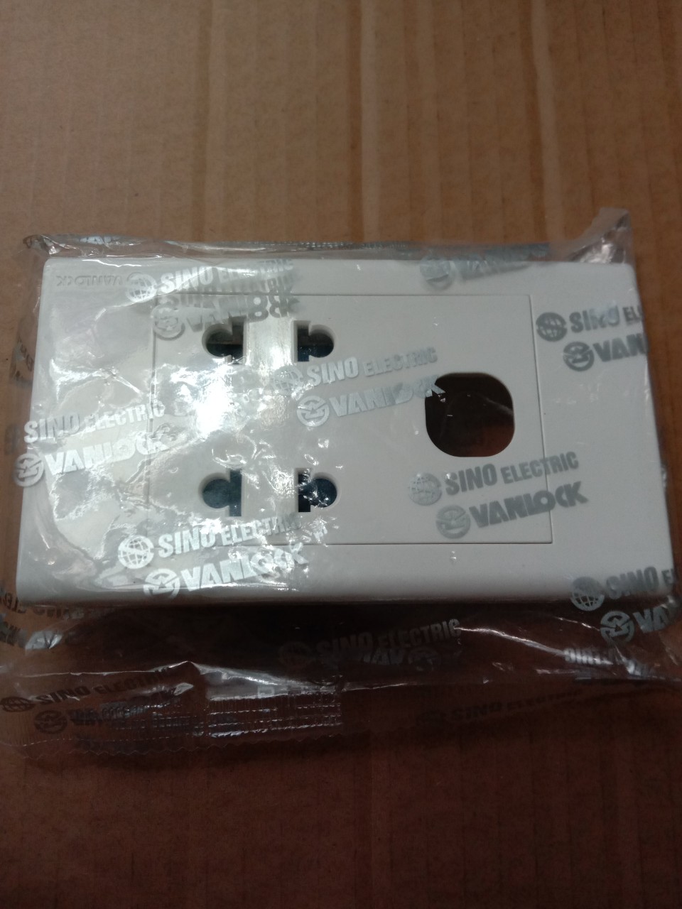 Combo 3 đế nổi(SINO)