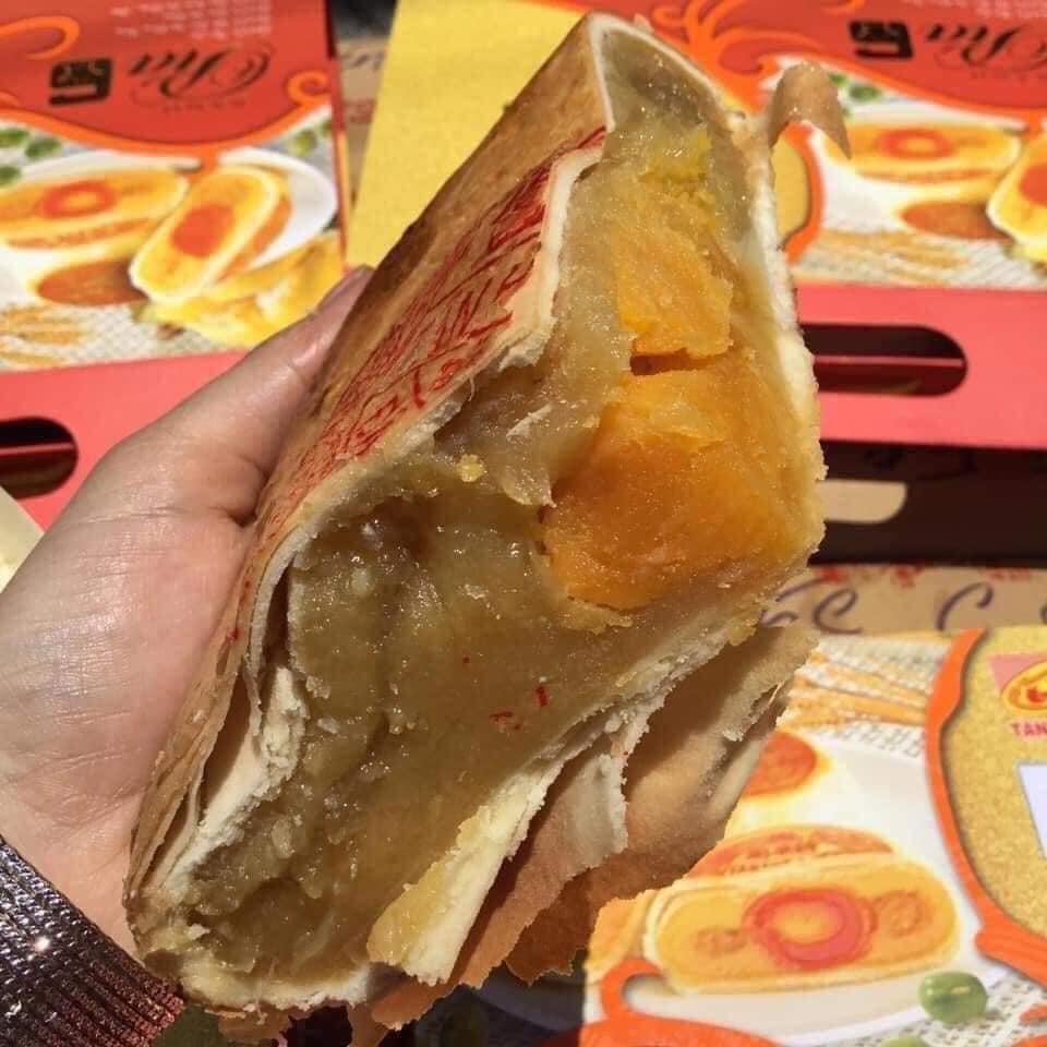 Bánh pía 8 trứng đặc biệt