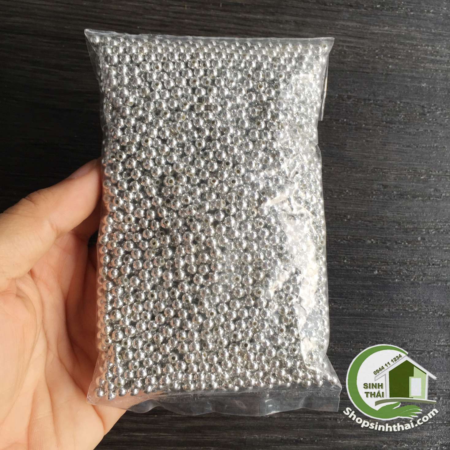 [HCM]Bịch hạt cườm đính áo làm đồ cột tóc màu bạc ( Kích thước bịch 8cm x 14cm )