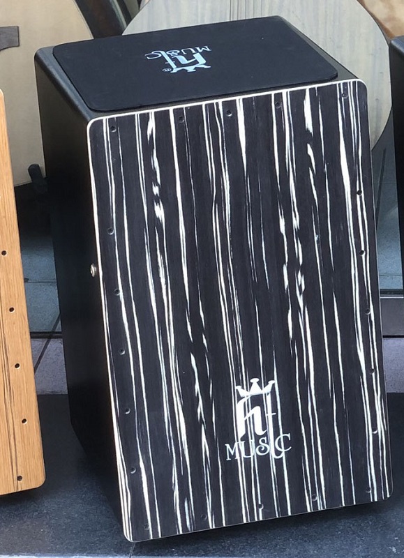 Trống cajon đẹp giá rẻ HT Music