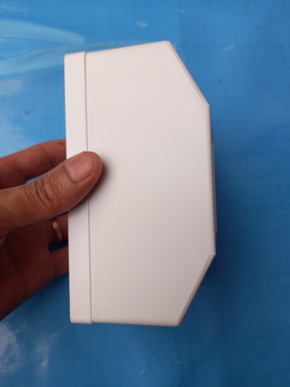 ỐP BẢO VỆ CHO CB CỠ TRUNG