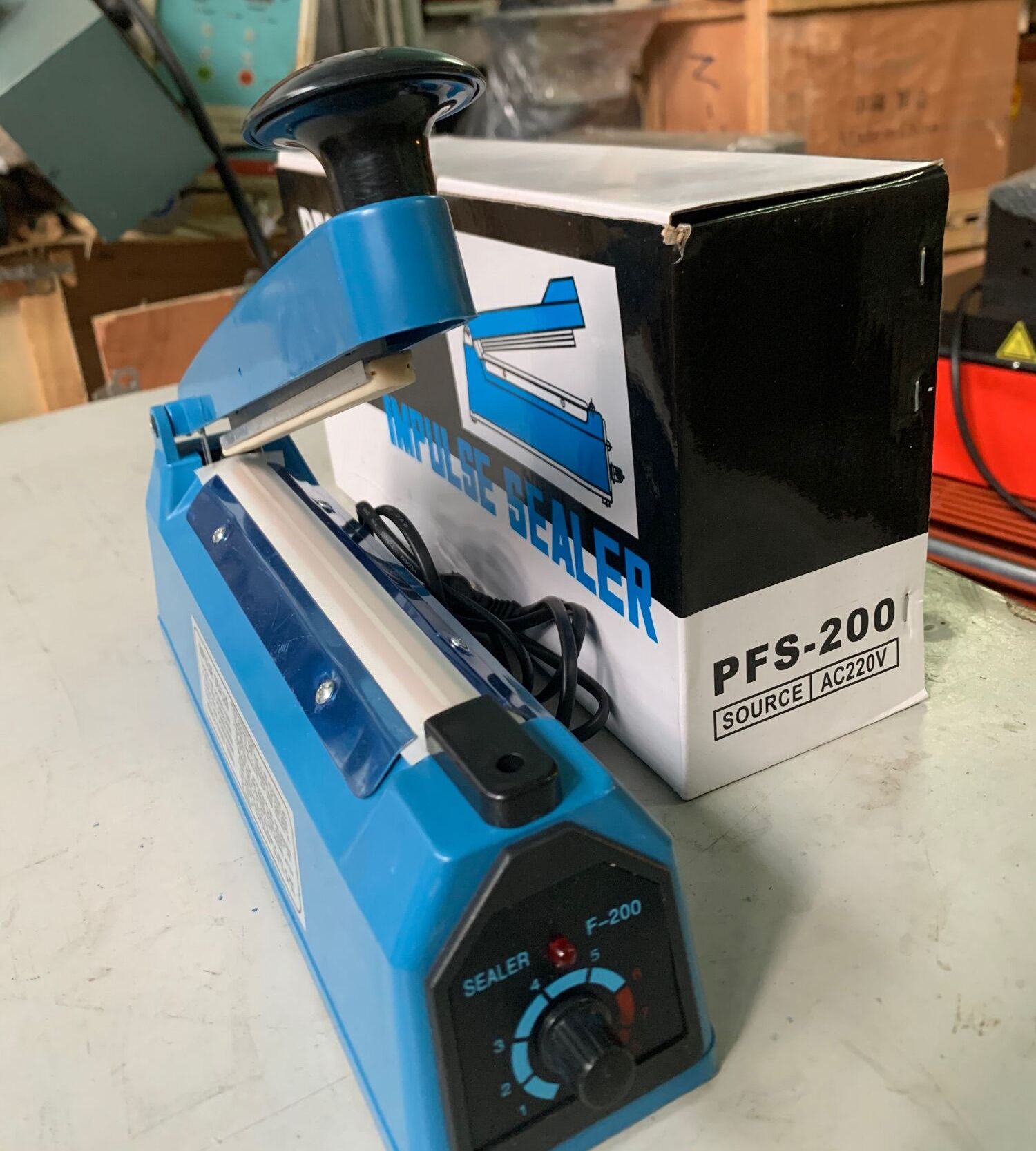 [HCM] Máy hàn miệng túi dập tay PFS 400