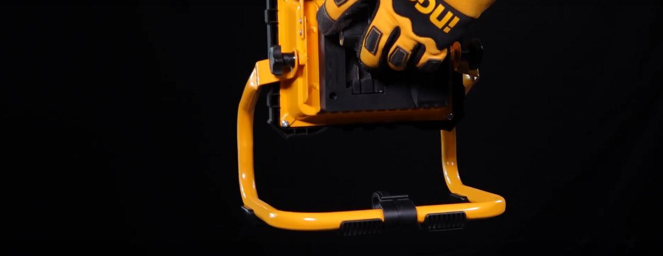 20V Đèn làm việc dùng pin INGCO CWLI2002