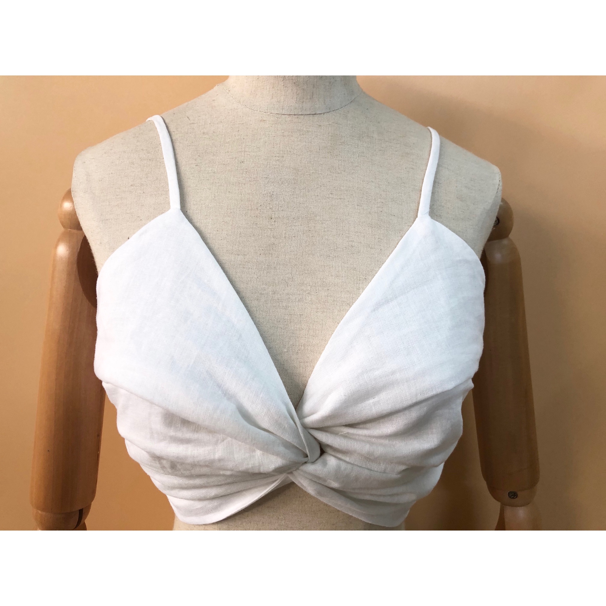 SET CROPTOP XOẮN VÀ QUẦN SHORT LINEN