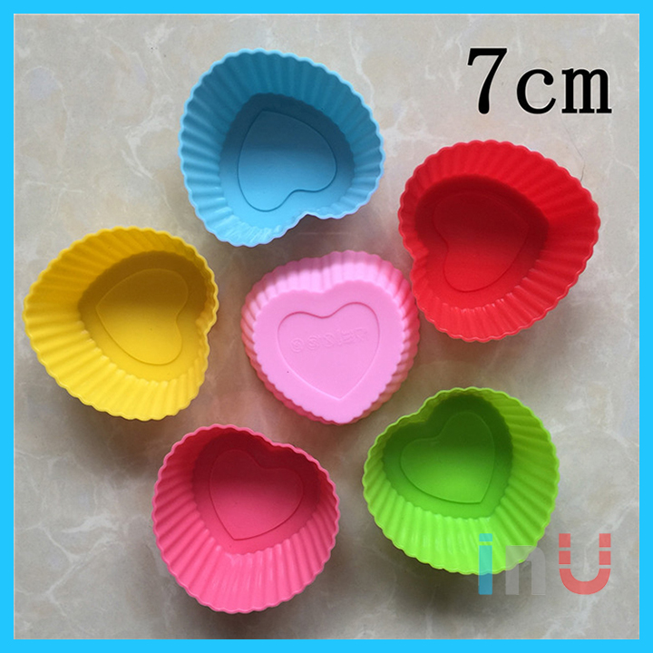 HCM - Combo 5 khuôn silicon làm bánh cupcake hình tim 7cm