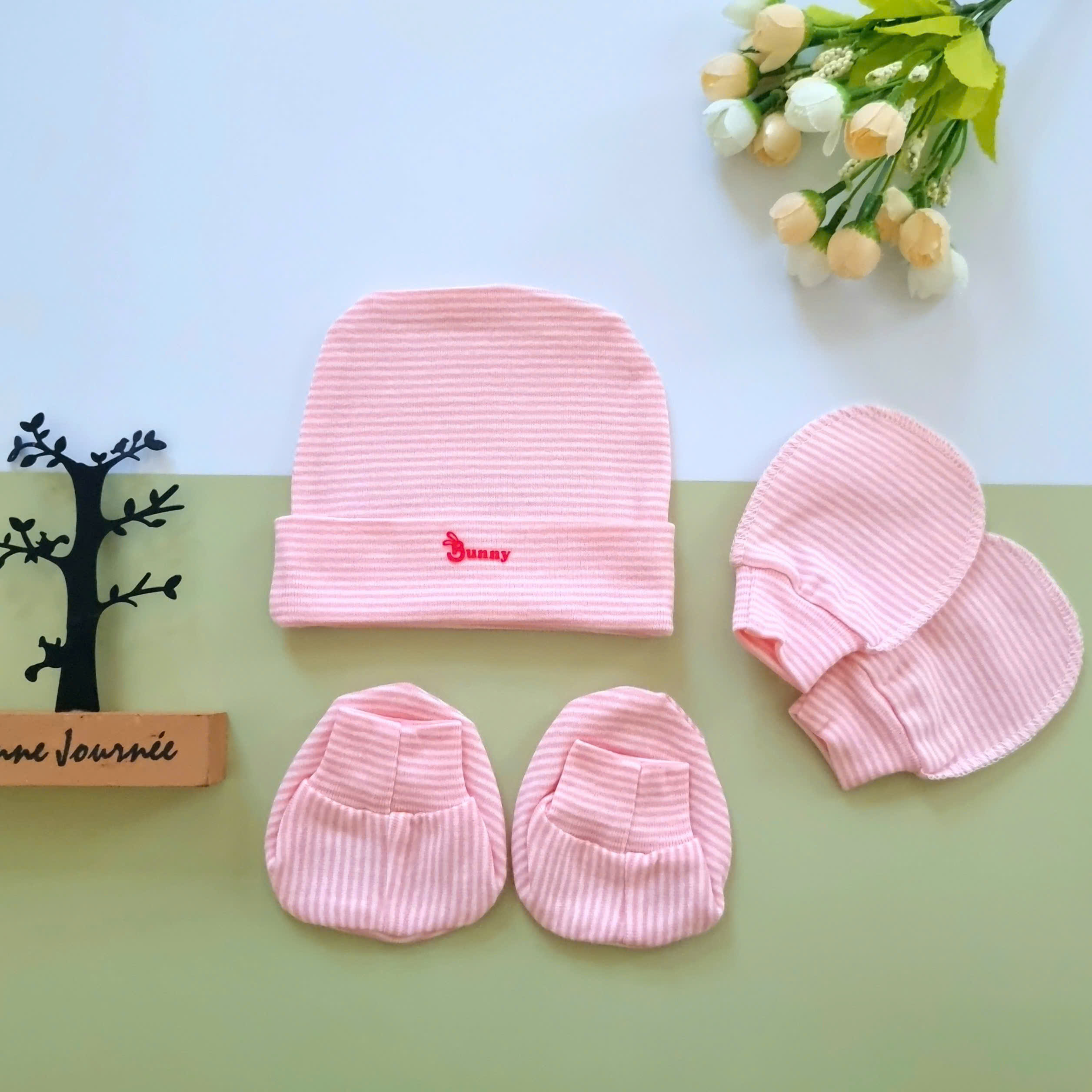 Set mũ + bao tay + bao chân sơ sinh chất đẹp BUNNY