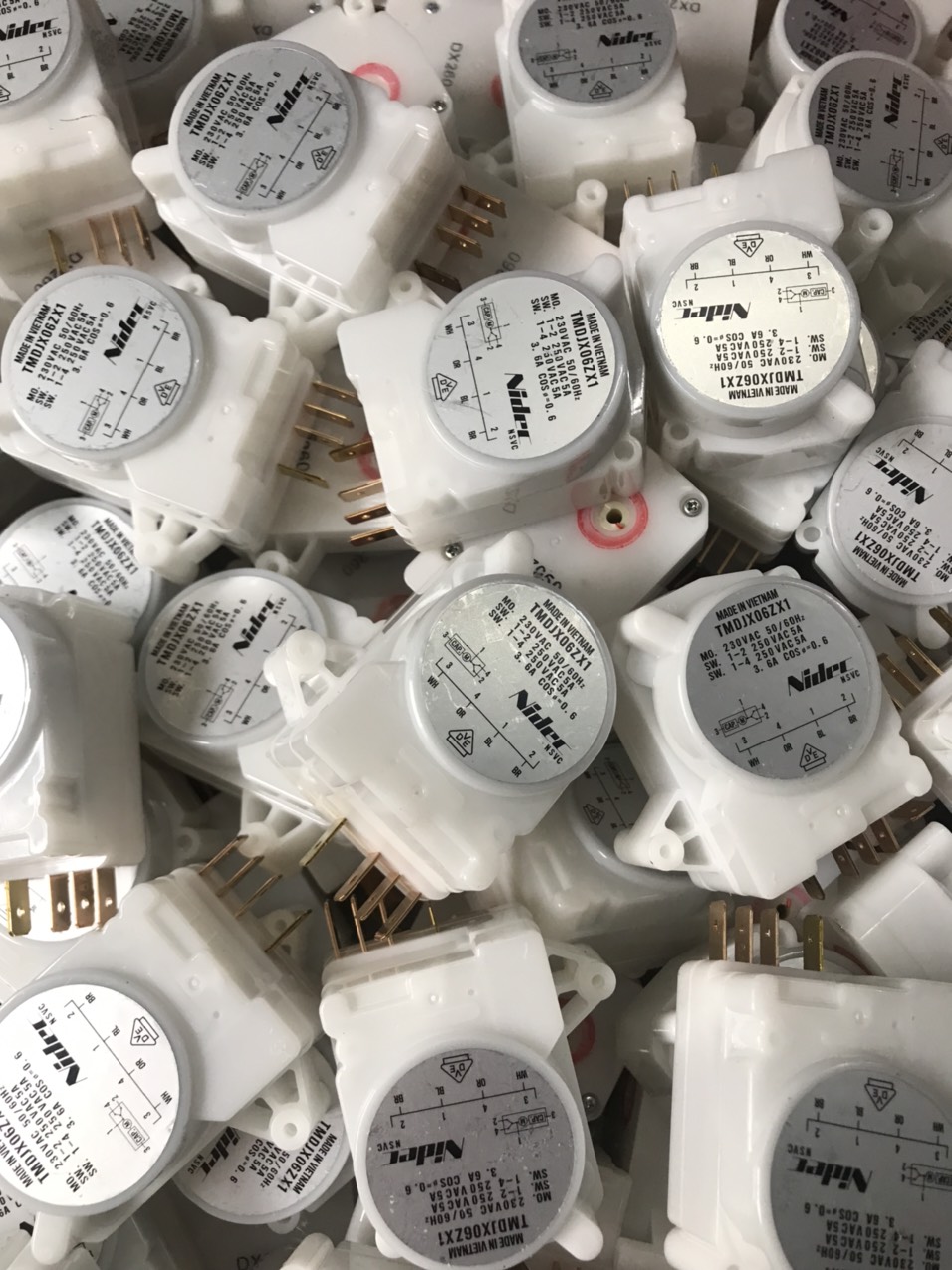 Timer Tủ Lạnh TOSHIBA Chân Lớn