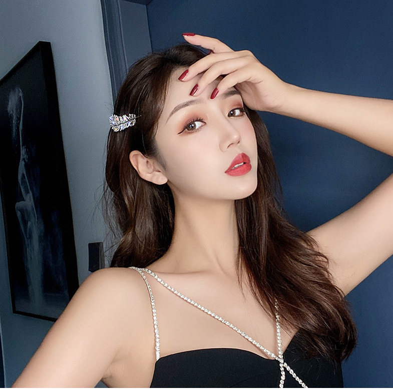 [Hot&Hiếm] 1 kẹp tóc nữ lông vũ đính đá siêu xinh lấp lánh