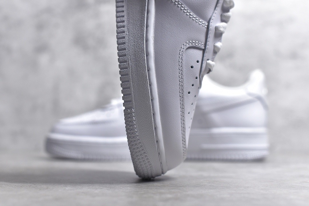 [SOCKS GIFT] [ SALE] NIKE AIR FORCE 1 UNISEX