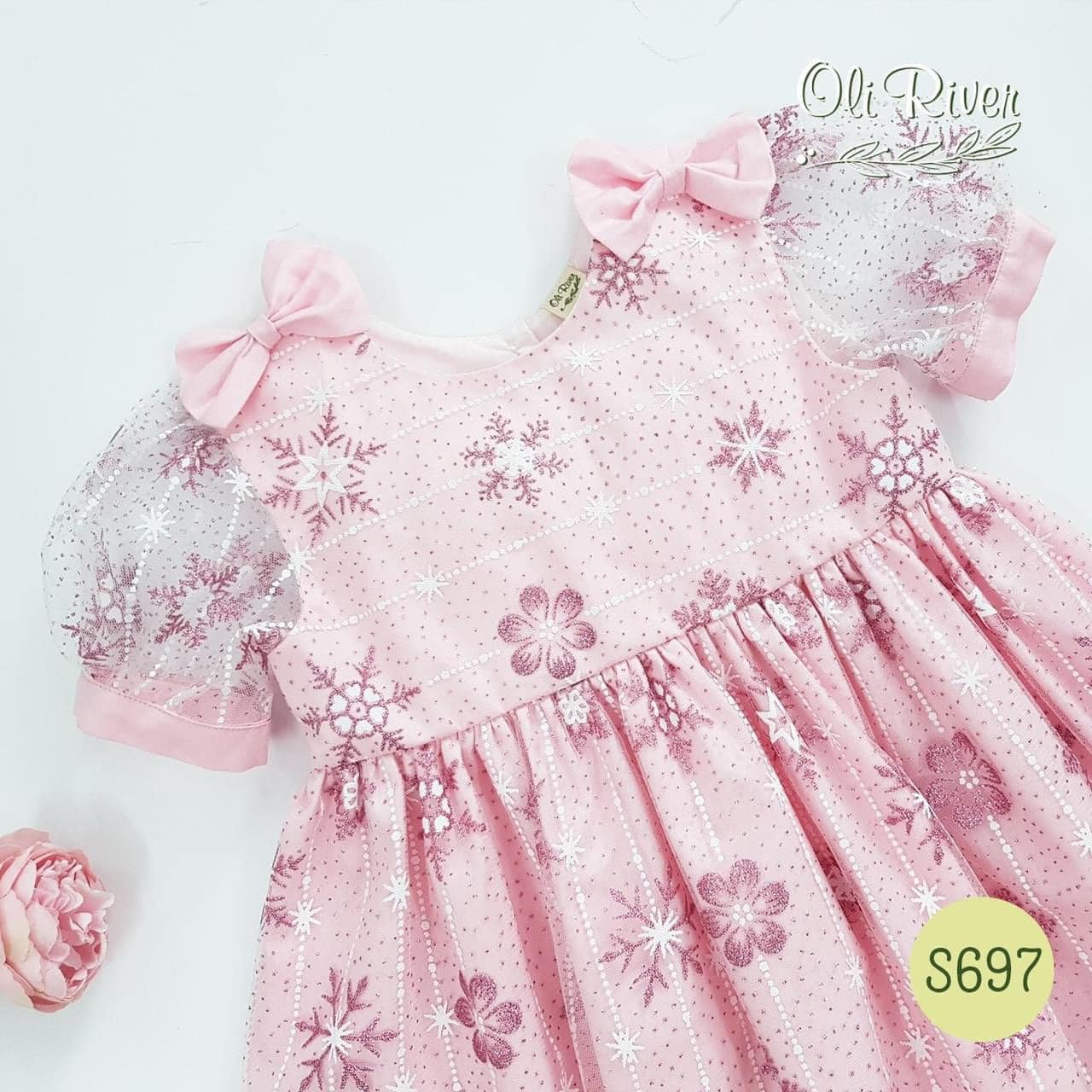 Váy Elsa Oli River đọc đáo cho bé gái