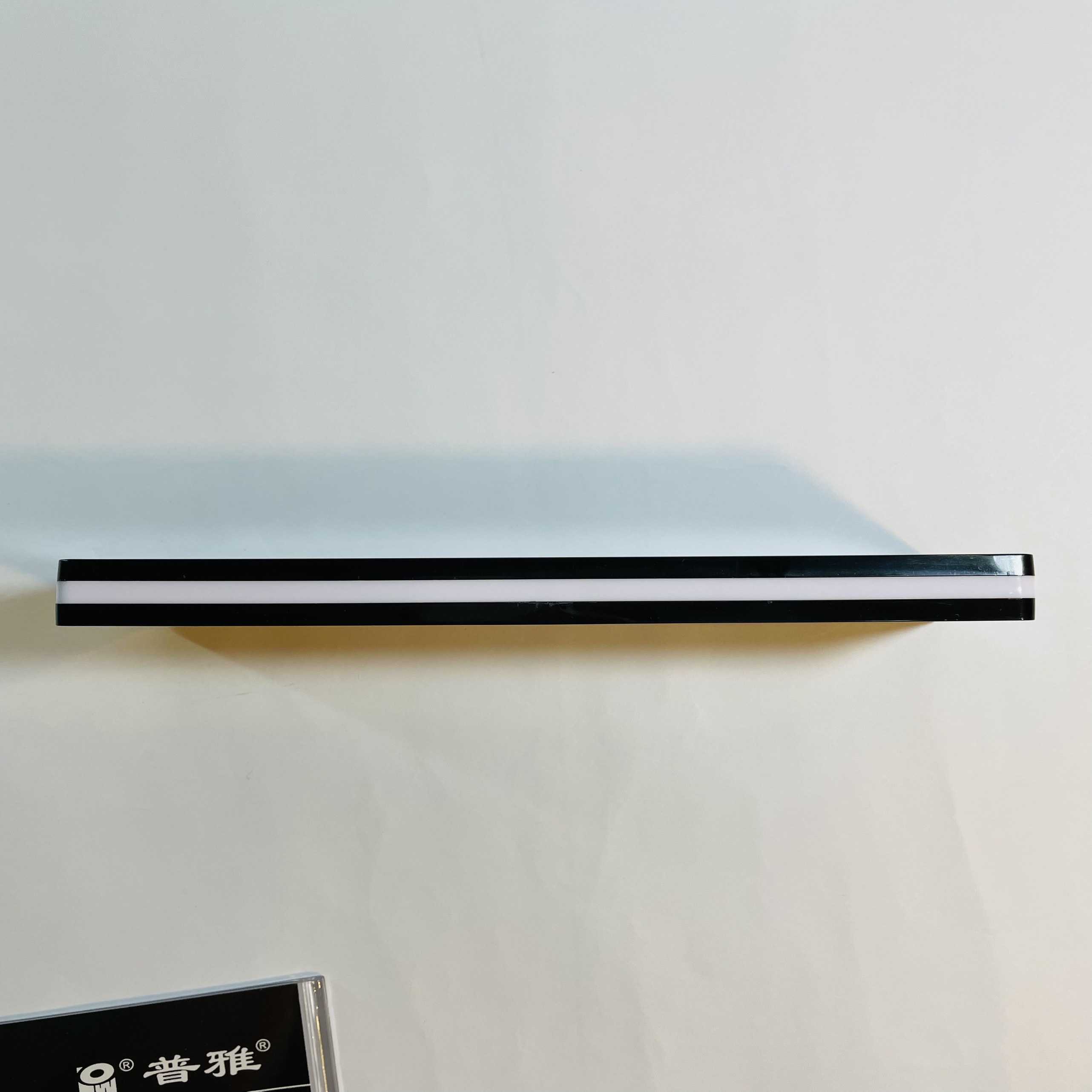 Menu mica để bàn đế ghép 2 mặt A5 ngang cao cấp B6024