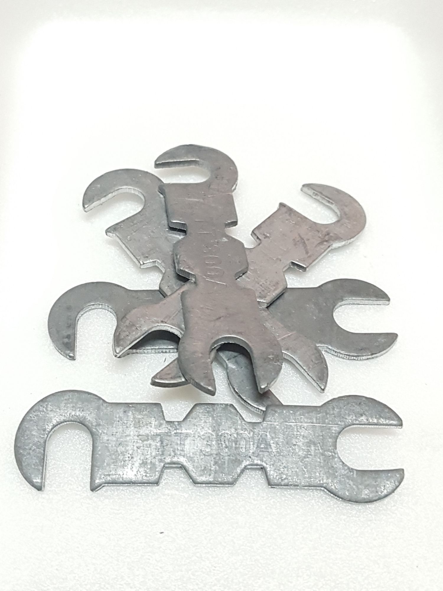 [Hcm]Circuit Breaker 300A X5. Pcs