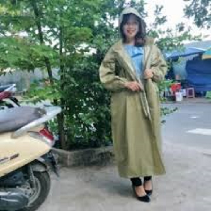 Raincoat shoots motor military-need cover quality
