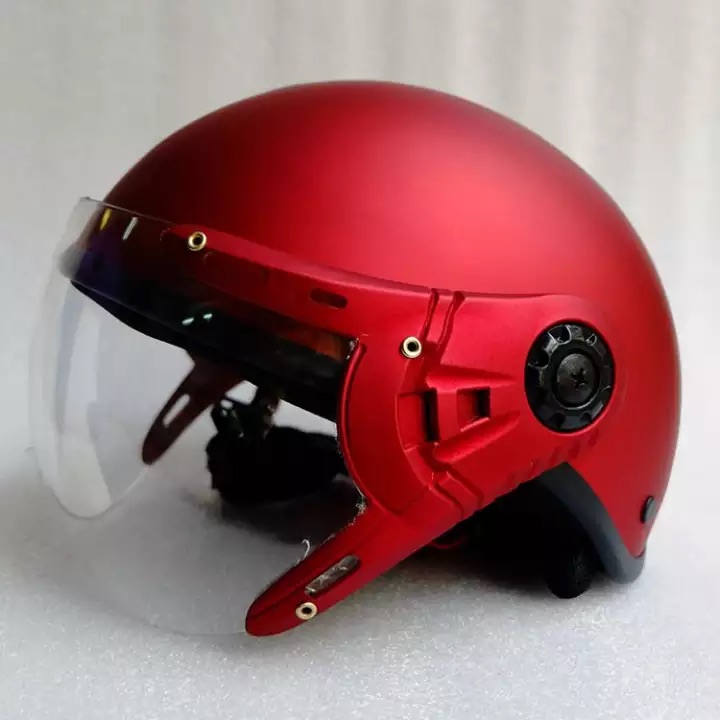 [HCM]MŨ BẢO HIỂM 1/2 SƠN TRƠN KÍNH CÀNG ĐỦ MÀU HÀNG CTY THỜI TRANG-AN TOÀN-ĐẠT CHUẨN(dùng để đi đường xa)