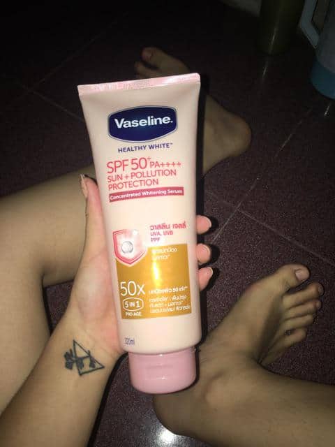 Sữa Dưỡng Thể Vaseline 50x SPF 50++ Thái Lan