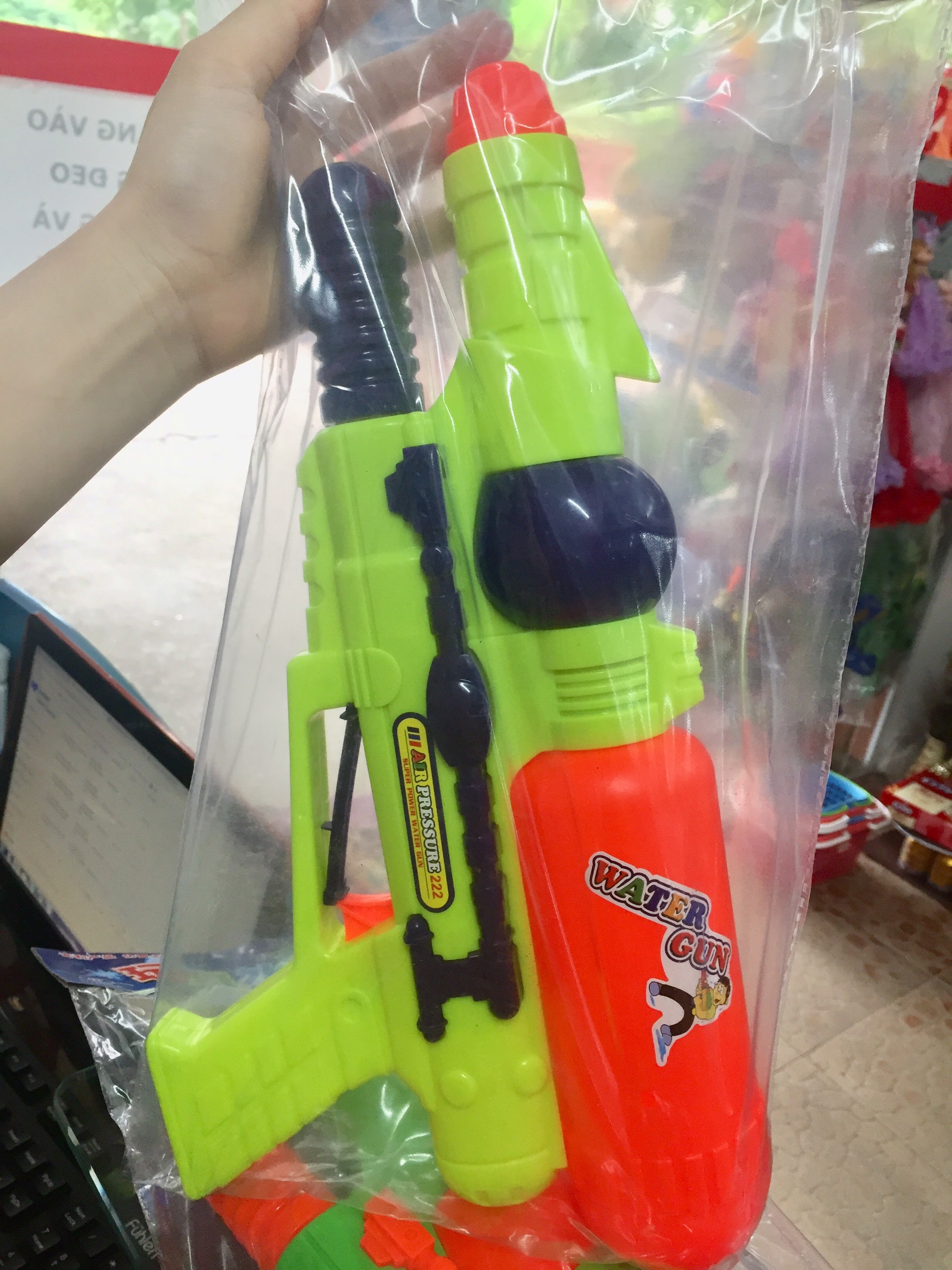 Đồ Chơi Bắn Nước 5 Nòng - Size Nhỡ
