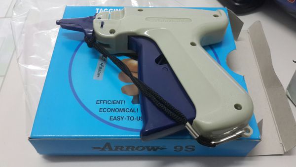 Máy bắn nhãn mác Arrow 9S