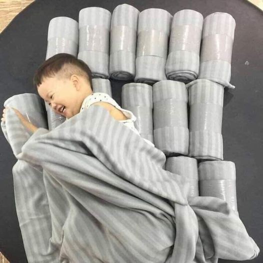 Chăn nỉ Ikea siêu nhẹ (1.2x1.6m)