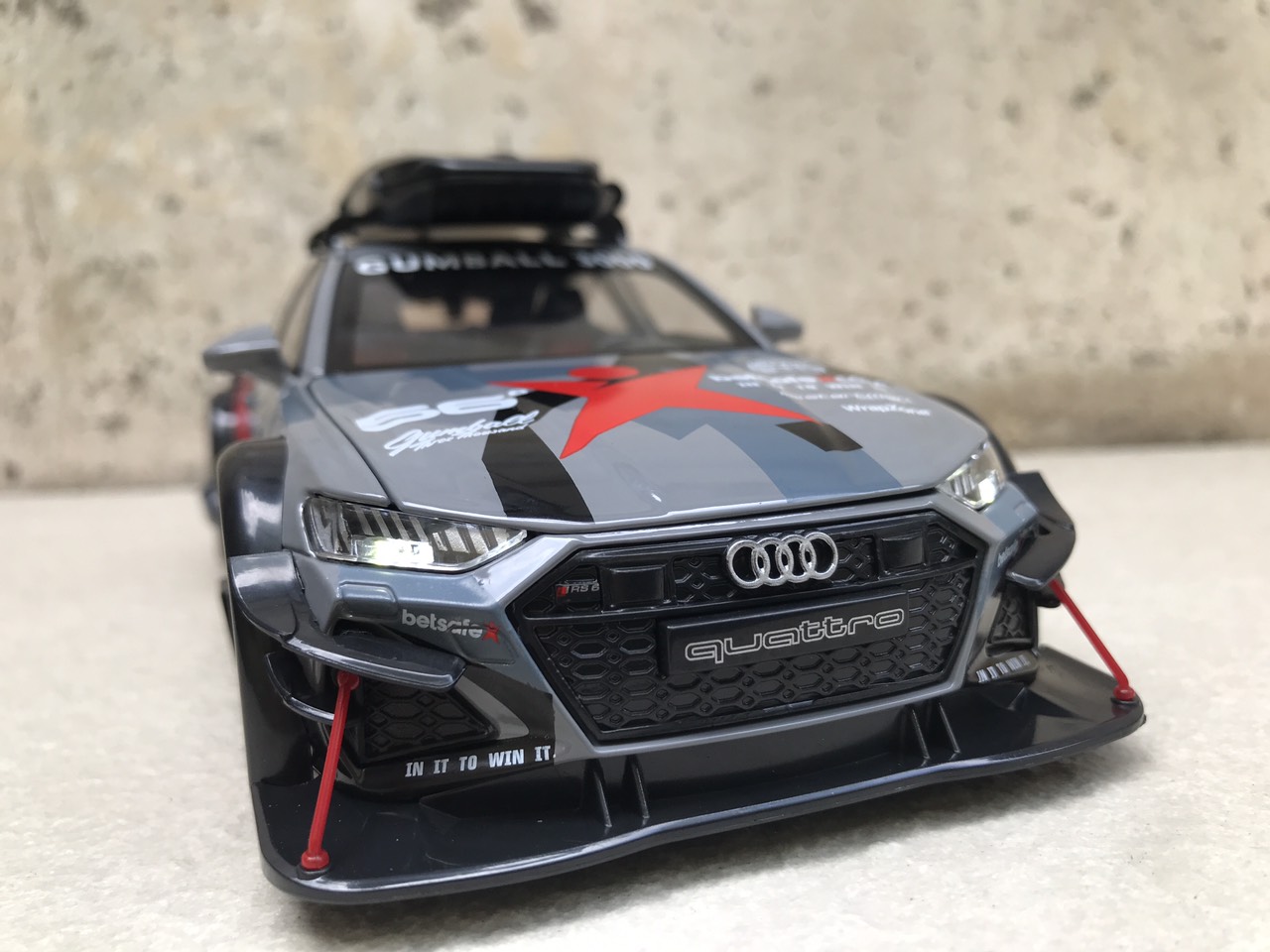 Mô hình xe AUDI RS6 Sport 1:24