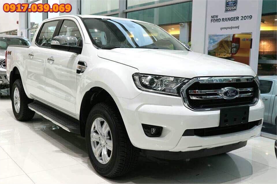 Ốp viền đèn gầm xe Ford Ranger 2016-2019