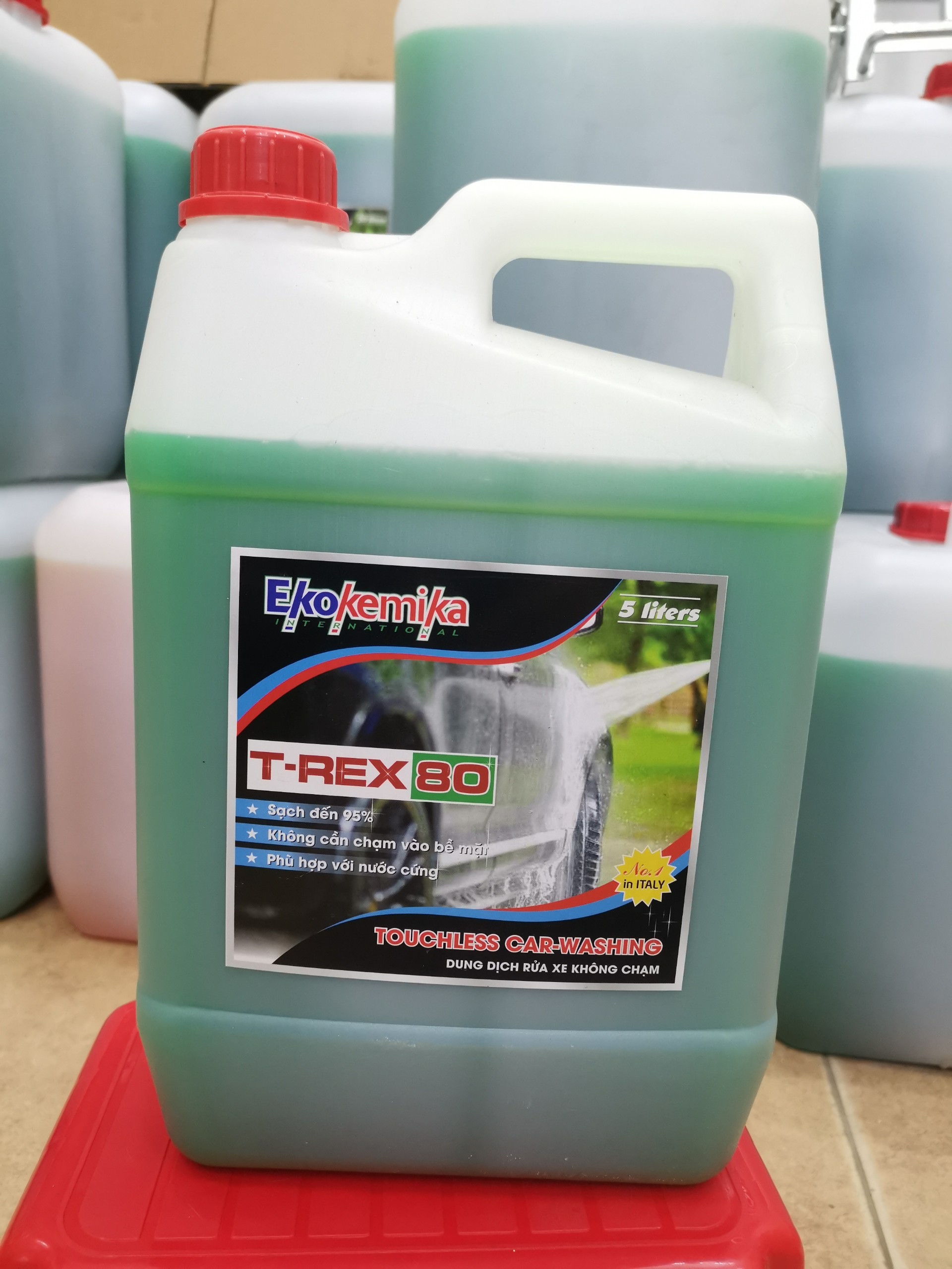 DUNG DỊCH RỬA XE KHÔNG CHẠM ĐẶC BIỆT EKOKEMIKA T-REX 80 -5L