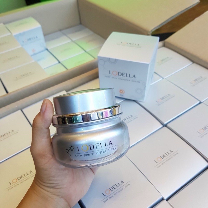 Xịt dưỡng peptide lodella 6in1 sp12.