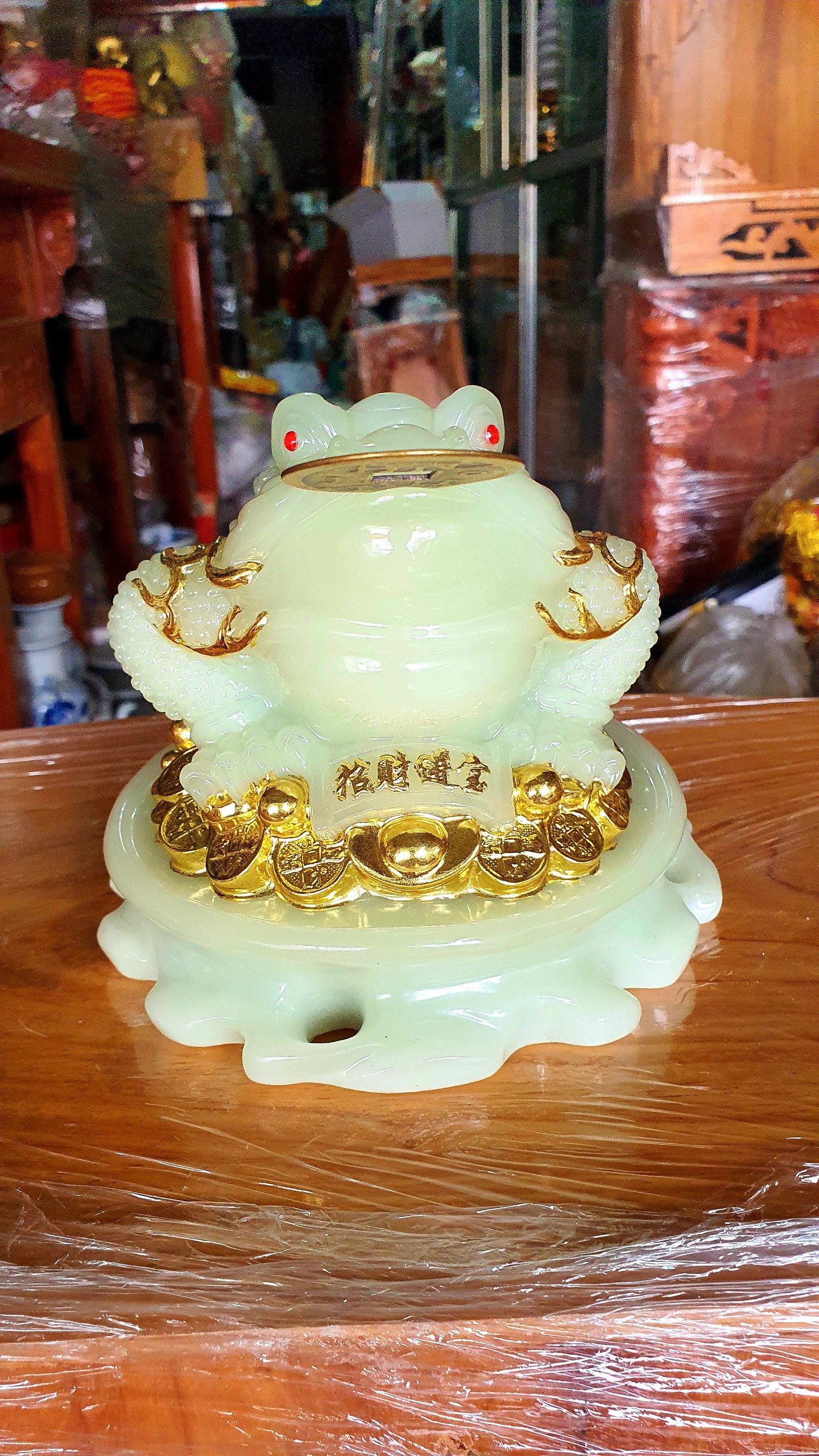 Cóc ngậm tiền vàng đá cao 15cm ( hàng nhập khẩu Đài Loan số lượng có hạn )