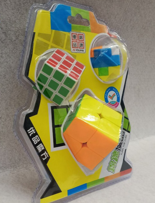 Đồ Chơi Khối Rubik 2x2 trong vỉ 3 món