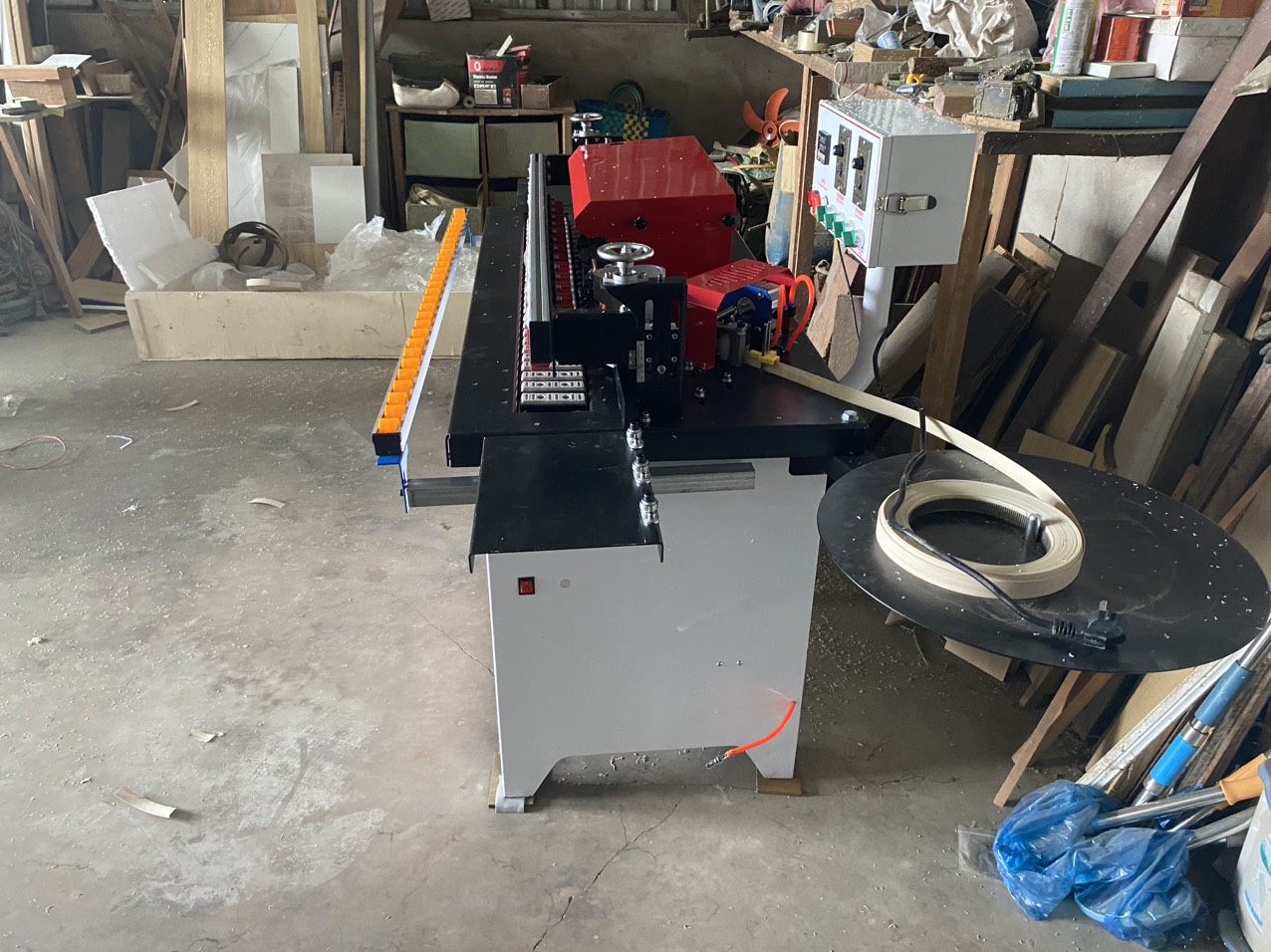 Máy dán cạnh WD900