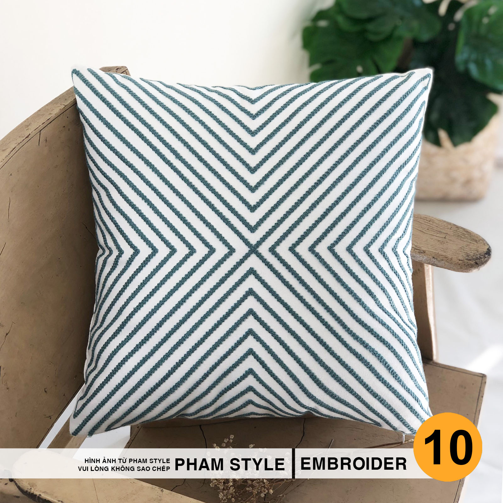 Gối Sofa Embroider PHAM STYLE (45x45cm)