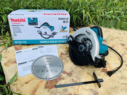 MÁY CƯA GỖ MAKITA M5801B