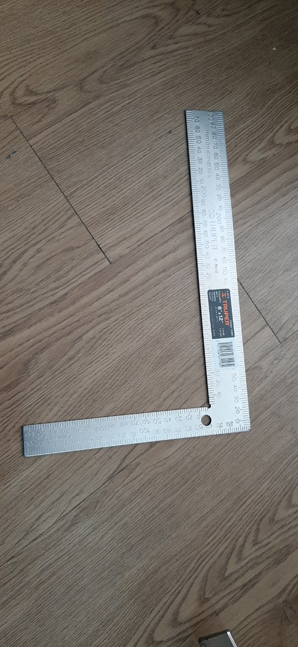 Thước ê ke góc 20cmx30cm Truper - 14386