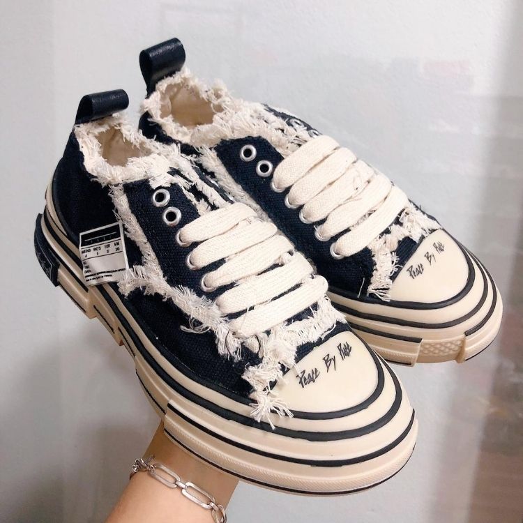 Giày Xvessel Conveser Đen Rách