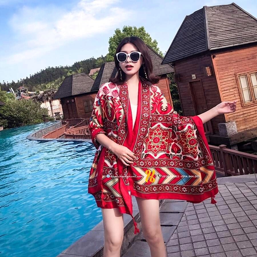 Khăn choàng Boho đi biển