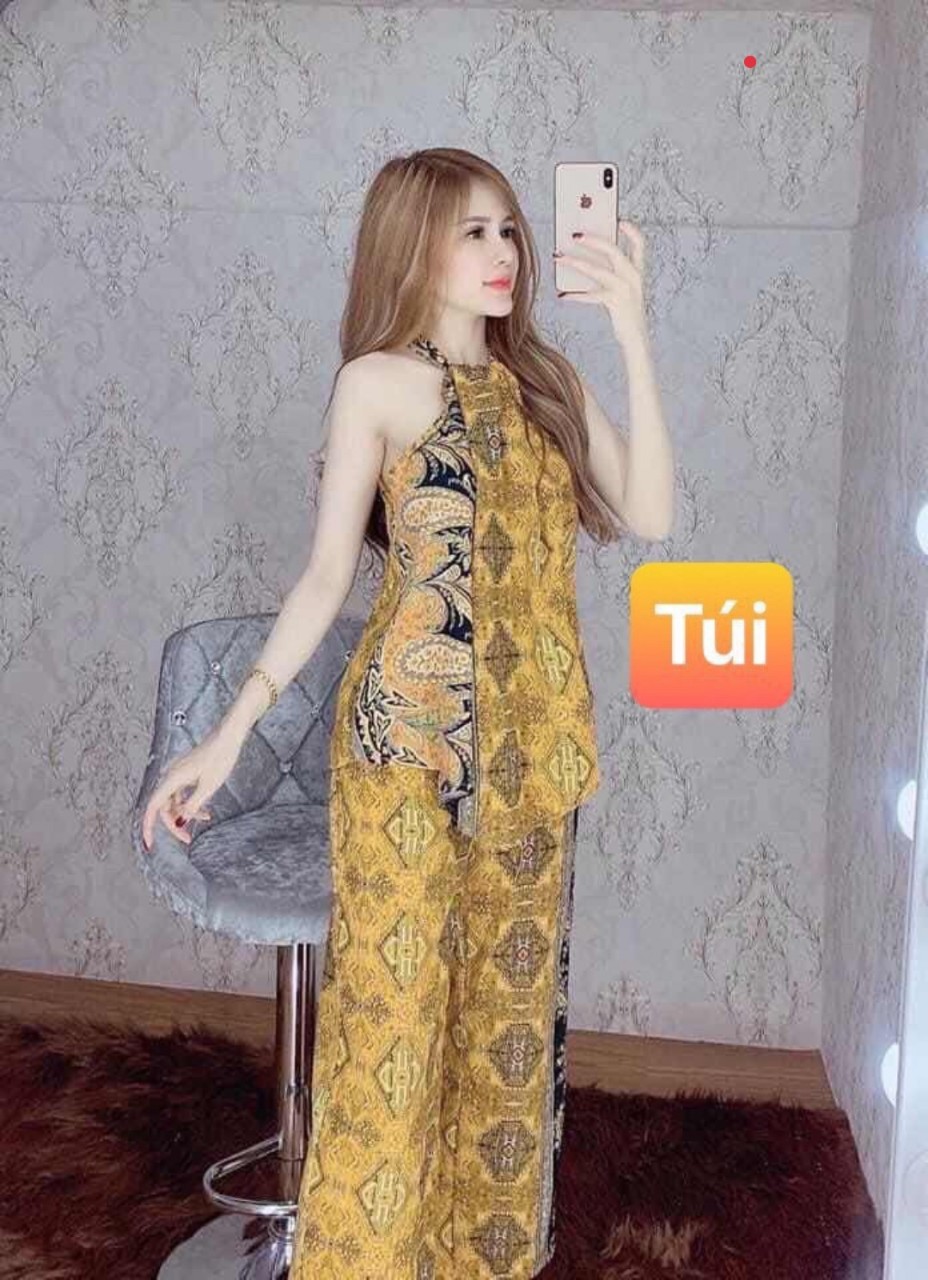 Set bộ nữ thổ cẩm cổ yếm quần dài ống rộng siêu xinh