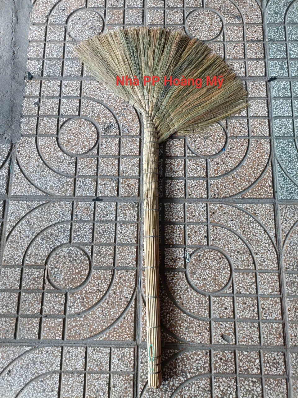 Chổi Bông Cỏ Quét Nhà Cán Nhựa Chổi Đót Chít Nhiều Mẫu Đẹp Dễ Sử Dụng Siêu Nhẹ Siêu Bền