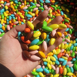 [ Bão sale ] Combo 100g Kẹo Socola nhộng nhiều màu sắc thumbnail