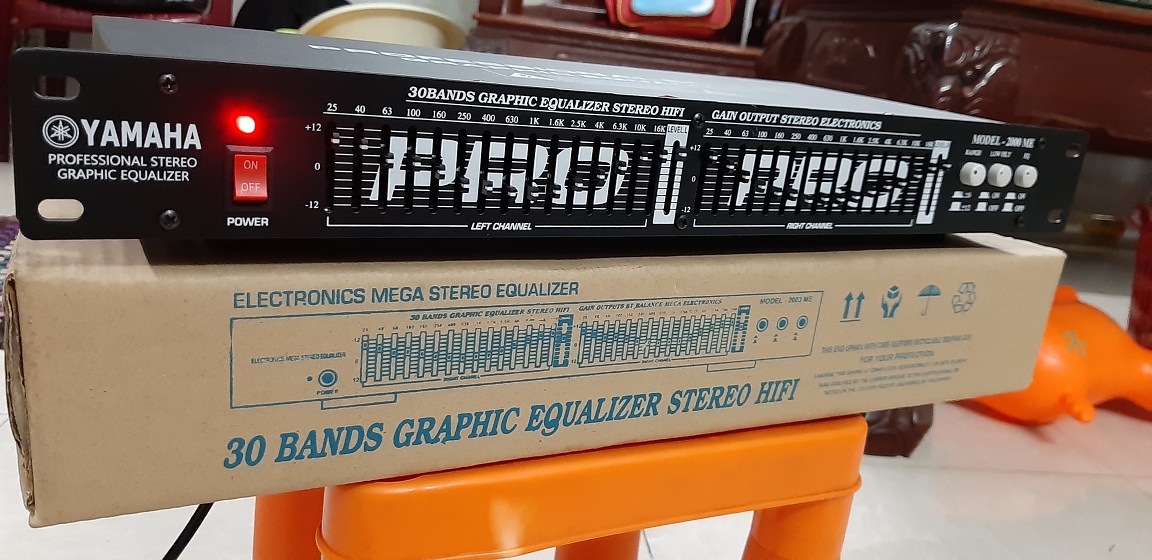 Lọc âm equalizer 2000ME