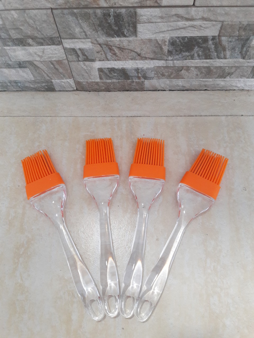 Cọ quét dầu Silicon cao cấp, cán trong suốt - Rapido