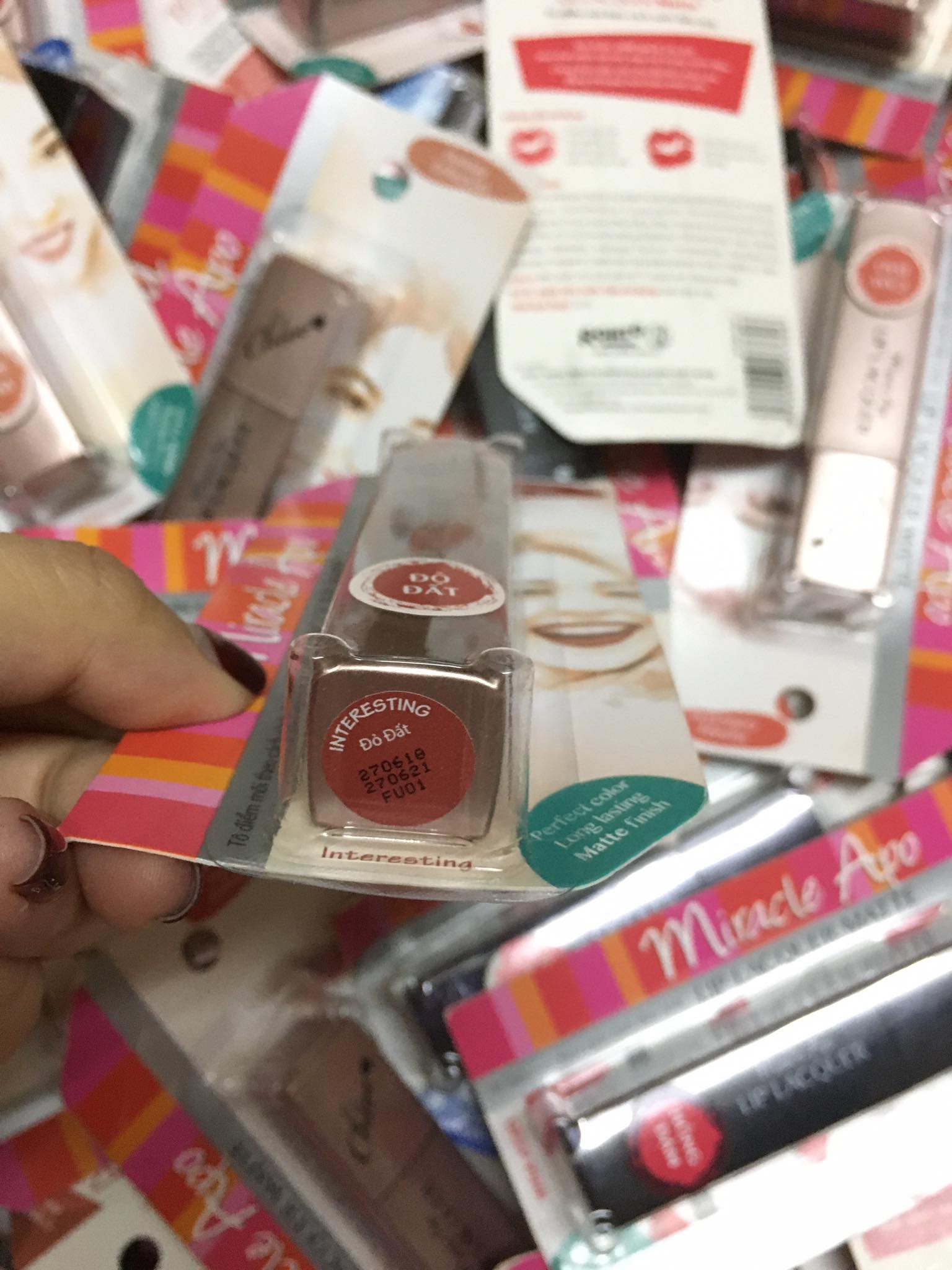 Son miracle apo lip lacquer matte đỏ đất [27.06.2021]