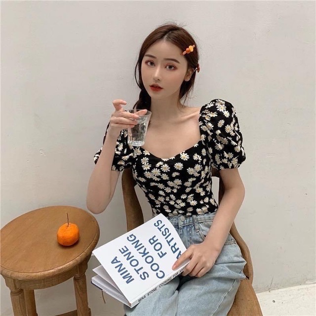 Áo Croptop Cúc Hoạ Mi Tay Bồng