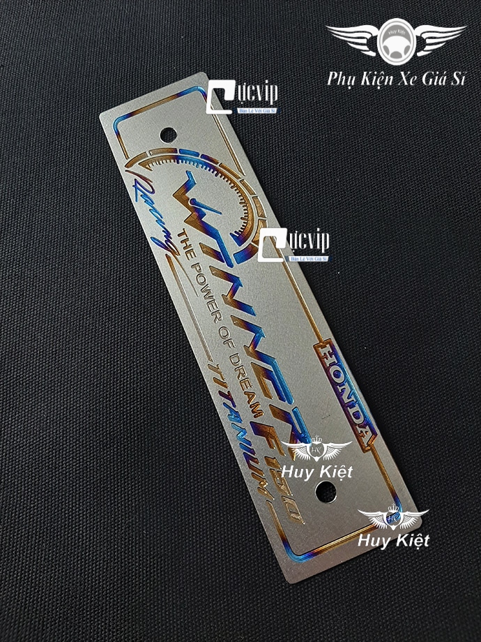 [HCM]Bảng Tên Winner Titan (Mẫu Titan Khò) MS3481